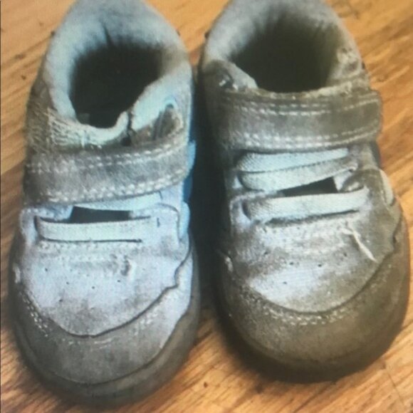 Stylish Gray Kids Sneakers - Picture 1 of 1